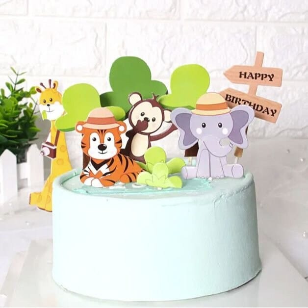 Safari-Inspired Cake Toppers: Elevate Your Jungle-Themed Party!