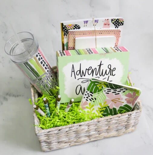 Lime Green Crinkle Paper, Void filler, Shredded paper, Gift box filler & Wrapping, Basket Cushioning, wedding gift box, Paper Party supplies