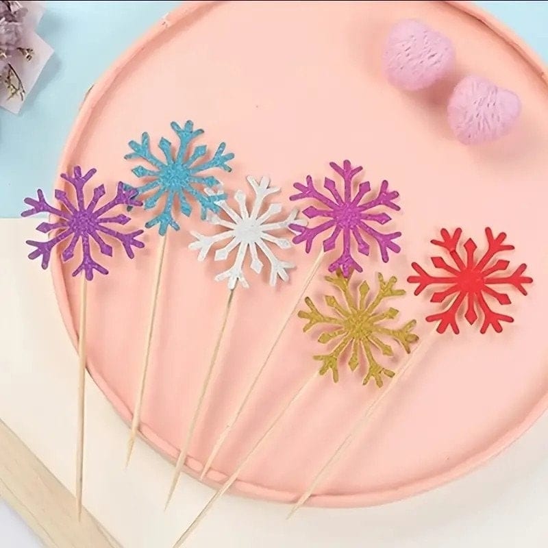Snowflake Delights: Cake Inserts for Festive Baking Decor