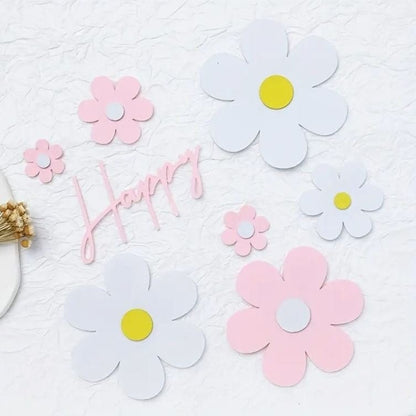 Fresh Blooms: Small Daisy Cake Decoration for Birthday Delight!