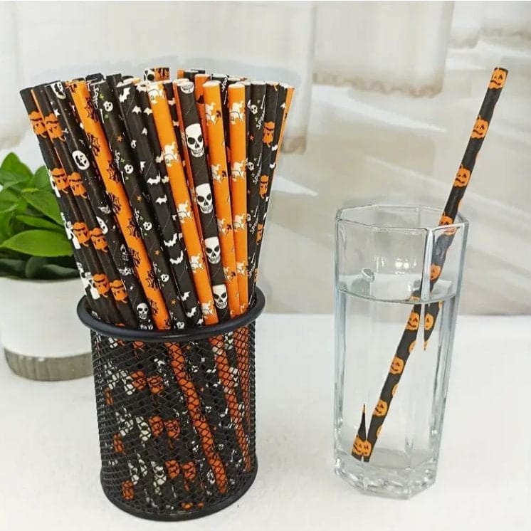Halloween Paper Straws: Festive Drink Accents!